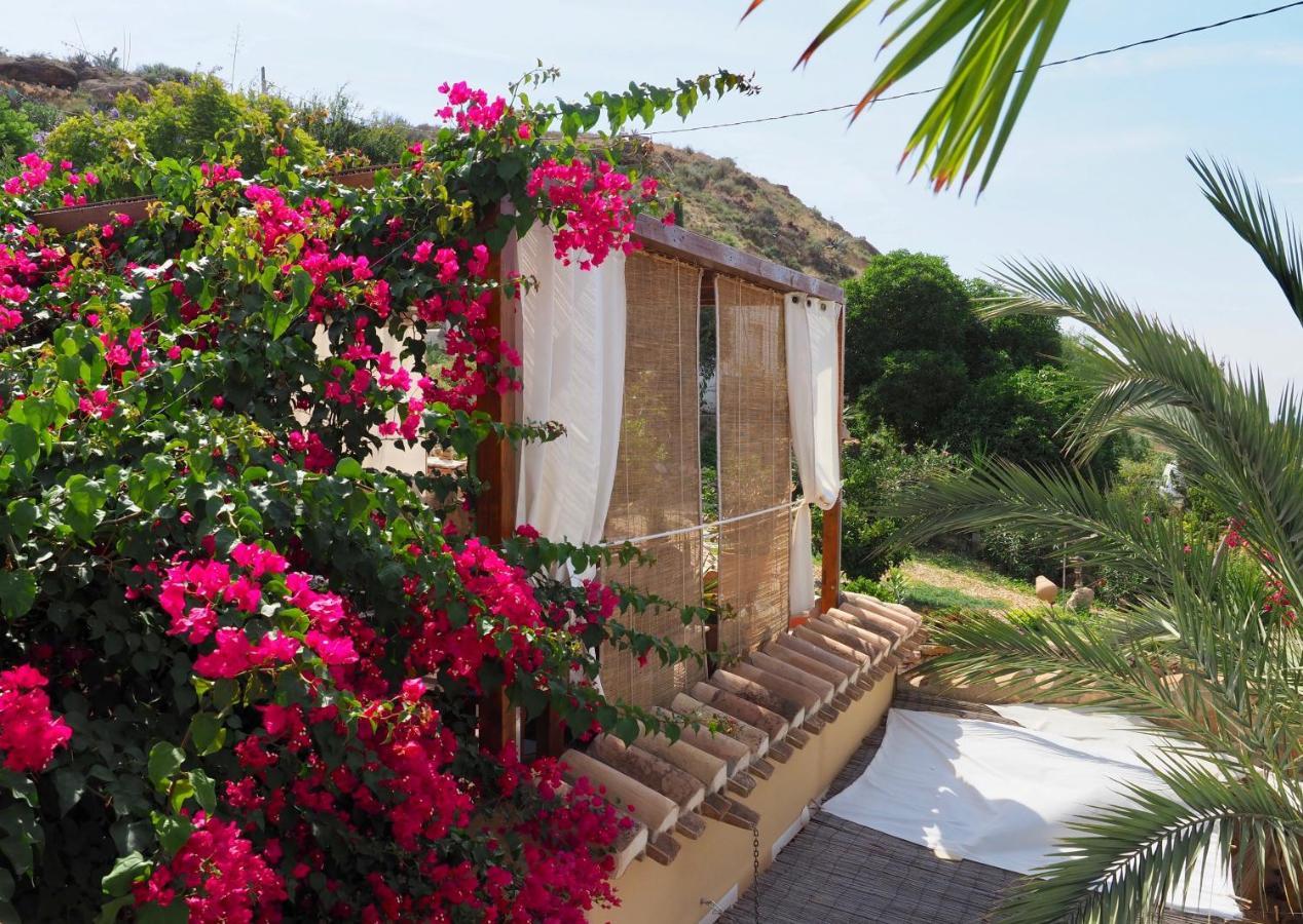 Dachterrassenzimmer In Romantischem Landhaus Mit Pool El Largo Bagian luar foto